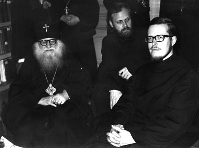 архиеп. Василий Кривошеин с монахами из Шеветоньского монастыря. Брюссель, 1970 г.