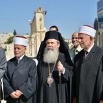 Патриарх Иерусалимский посетил мечеть Аль-Акса