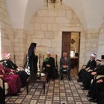 Патриарх Иерусалимский посетил мечеть Аль-Акса
