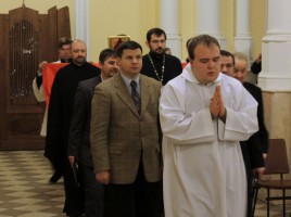 25 января 2012 г. О. Сизоненко, Димитрий Викторович во время экуменической молитвы в московском костеле.