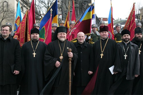 Православные, униаты, католики и раскольники молились о украинской армии