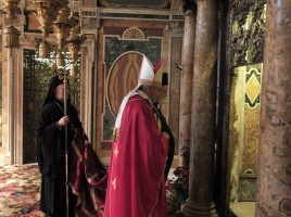 Экуменическое моление перед "гробом св. Петра"