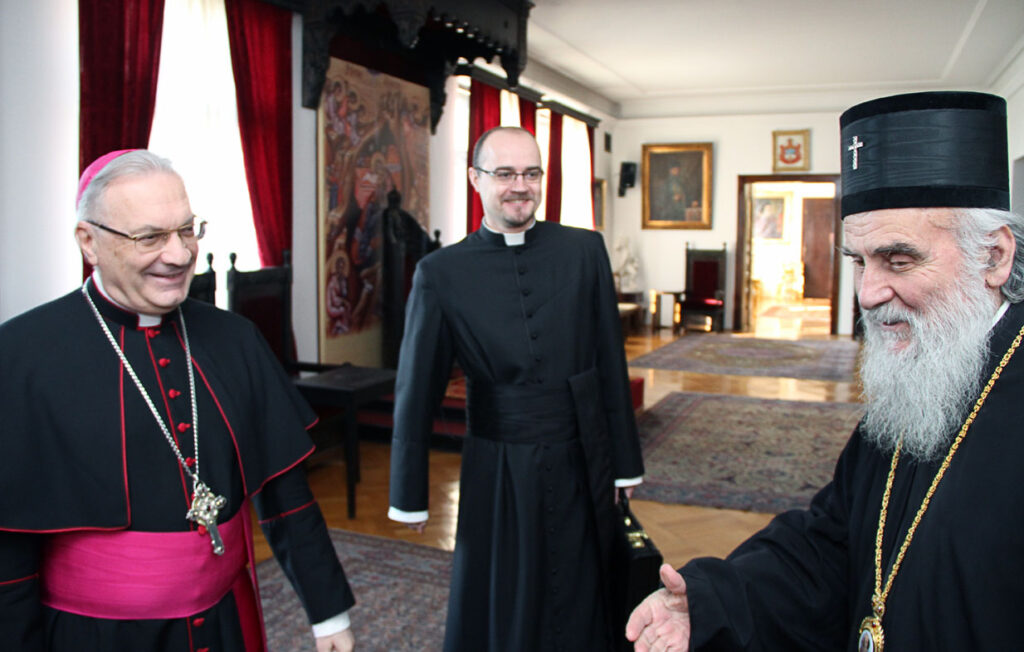 Патриарх Ириней принял папского нунция