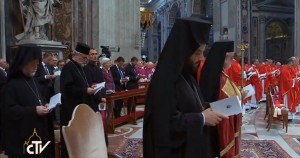 Православные иерархи на папской мессе (видео)