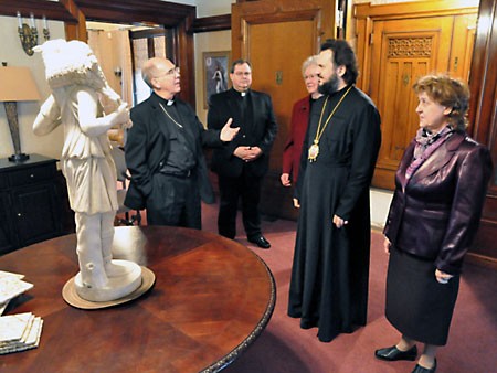Православная делегация в гостях у католического архиепископа Сиэтла